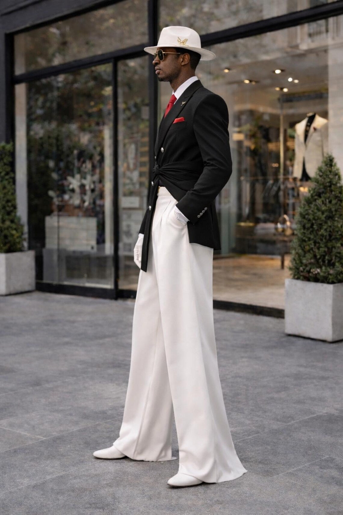 Men's Black Blazer White Trouser Suit, Modern Tailored Formal Set, Designer Statement Outfit