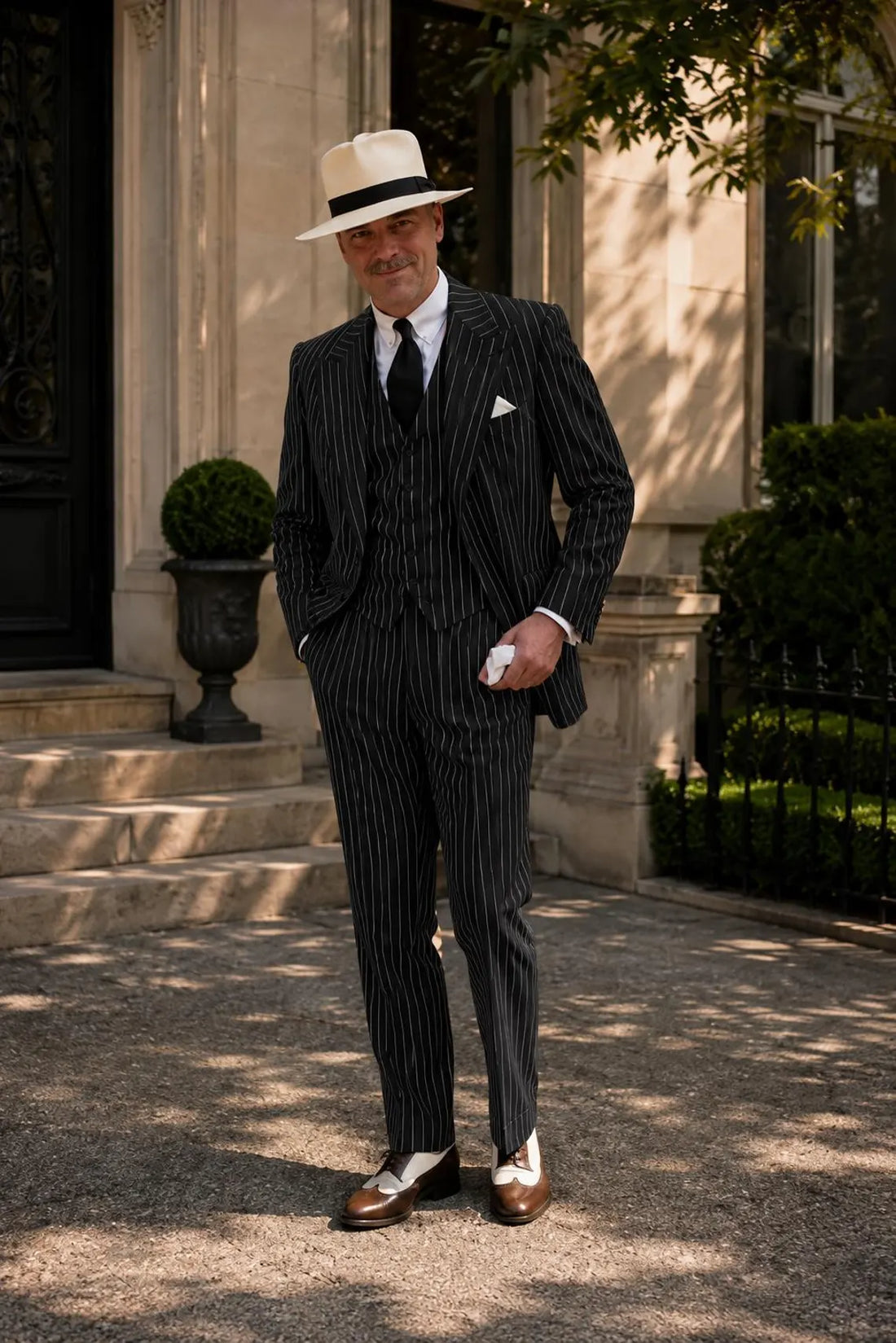 Men's 1920s Black Pinstripe Suit Set, Gatsby Style Three Piece Suit, Vintage Gangster Wedding Outfit, Fedora Inspired Formal Wear